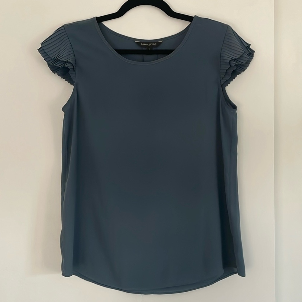 Banana Republic top